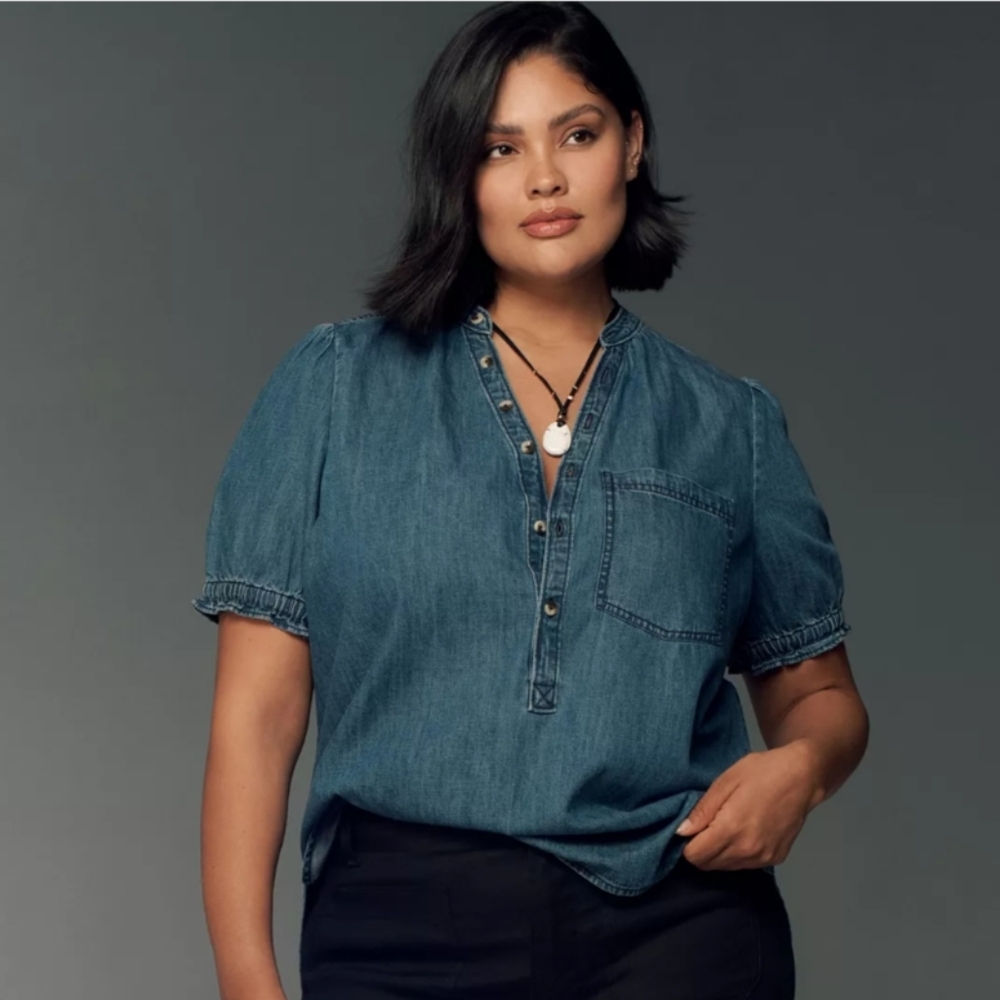 Pilcro Denim Short-Sleeve Popover Blouse in Blue